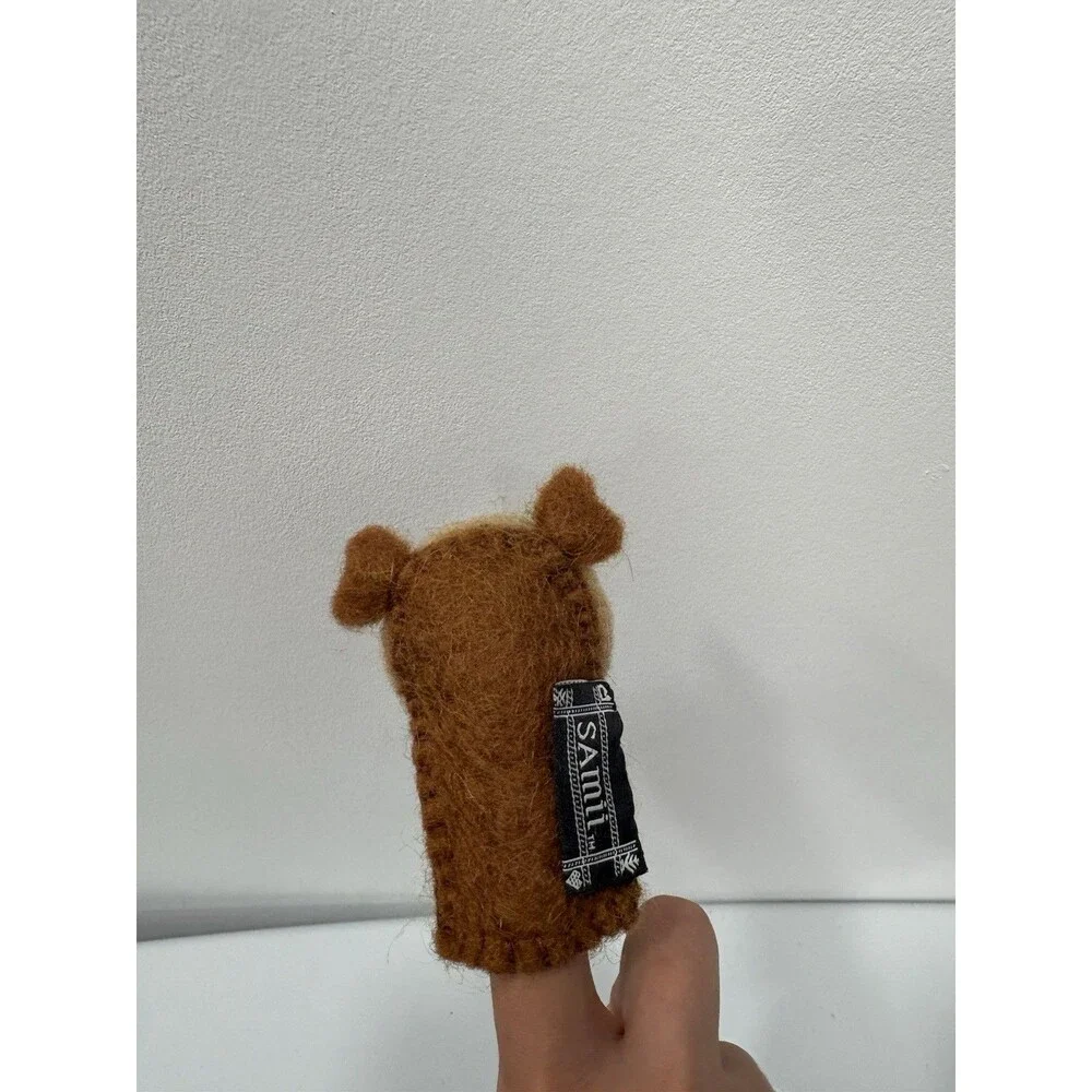 Rachel MacHenry for Samii Artisan Wool/Cotton Finger Puppet